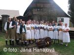 Nisanka, soubor písní a tanců